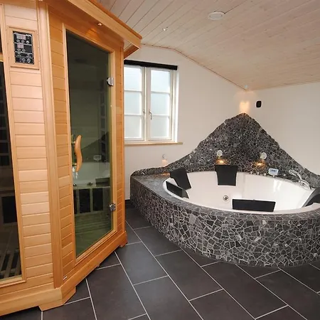 Holiday Rauhesvej H- 3660 度假居 Bjerregård